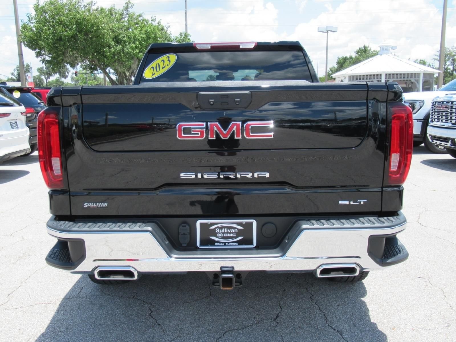 Used 2023 Black GMC SLT image 6