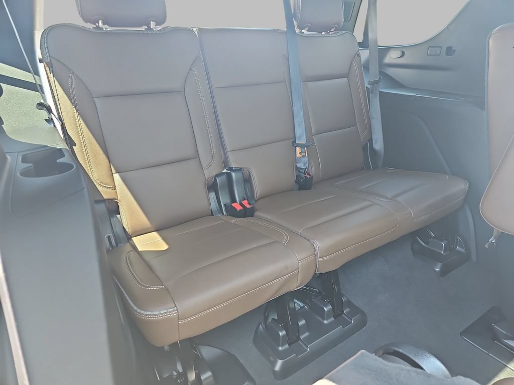 Certified Used 2023 Black Chevrolet High Country image 15