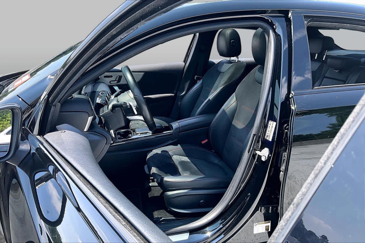 Pre-Owned 2021 Mercedes-Benz A 220