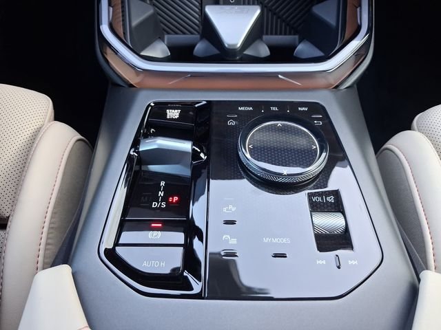 Used 2026 White BMW 30 xDrive image 19