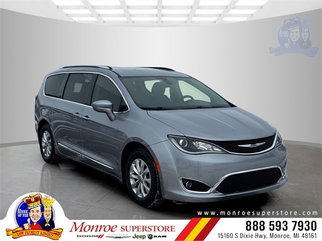 2019 Chrysler Pacifica Touring L