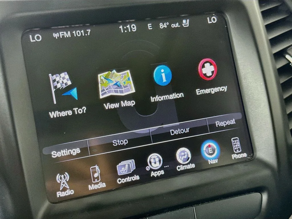 Used 2016 Gray Jeep Limited image 16