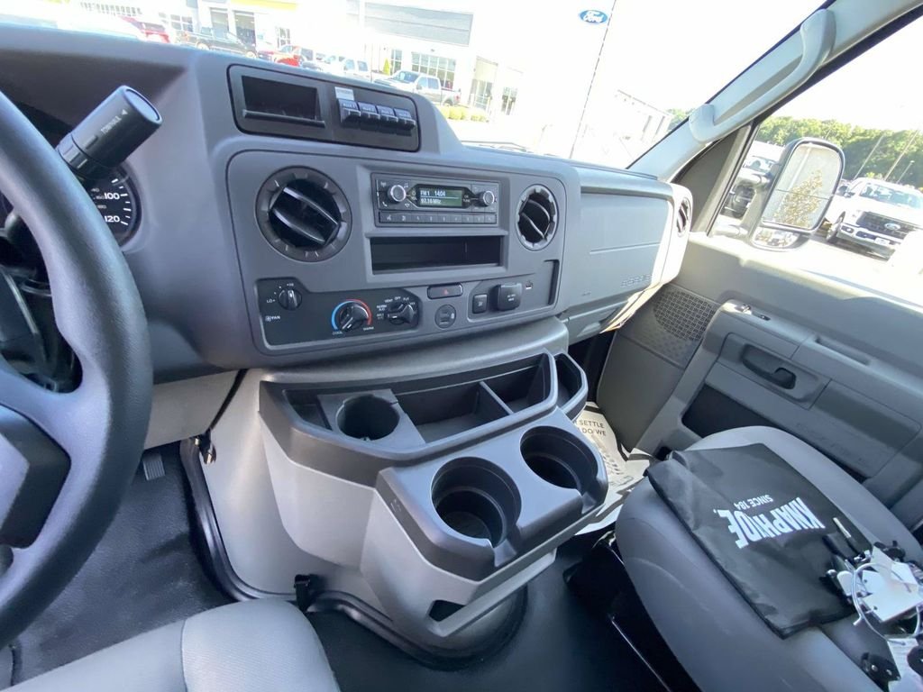 2026 Ford E-Series Cutaway Base - Photo 11