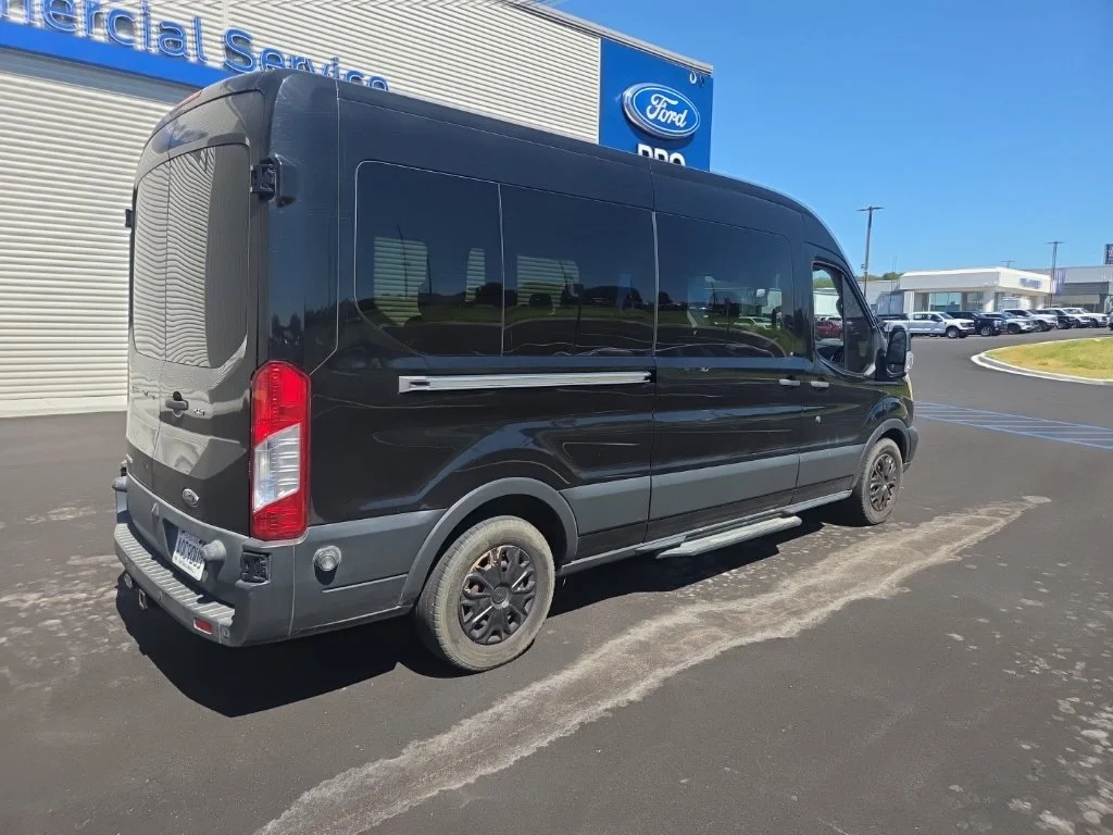 Used 2016 Black Ford XLT image 11