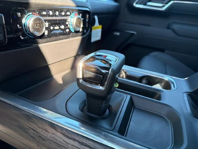 New 2026 Summit White GMC SLT image 26