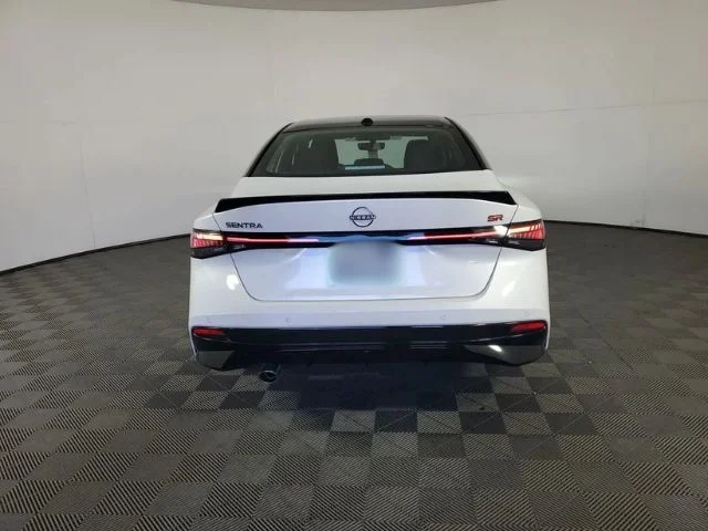 New 2026 Aspen White TriCoat / Super Black Two-tone Nissan SR image 6