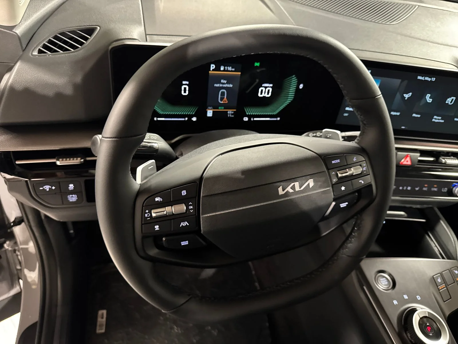 New 2026 Wolf Gray Kia S image 15