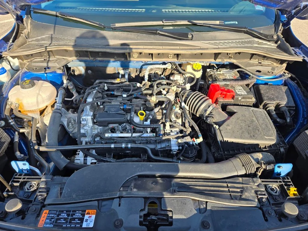 Used 2022 Blue Ford SEL image 32