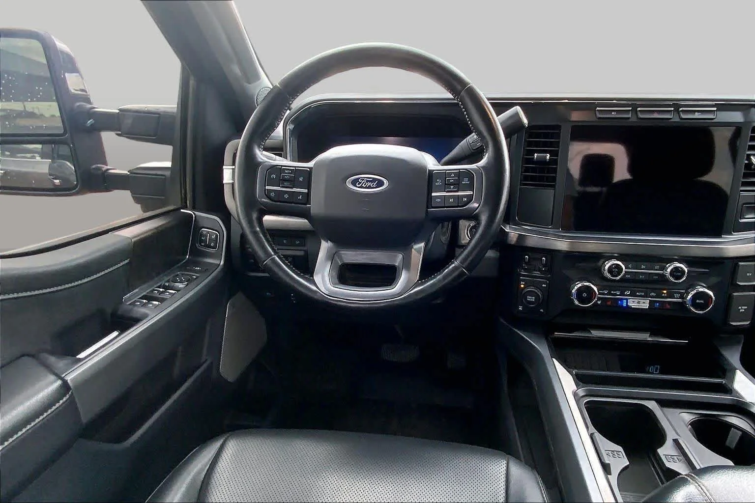 Used 2024 Carbonized Gray Metallic Ford LARIAT image 5