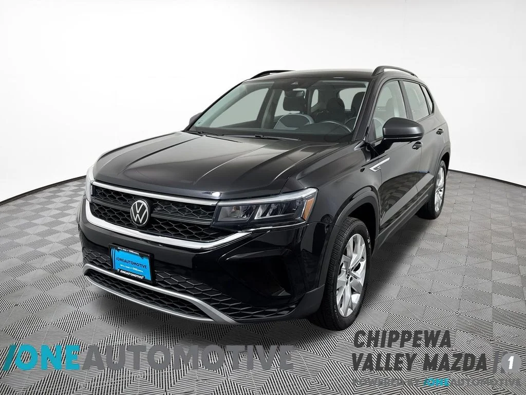 2023 Volkswagen Taos 1.5T S 4Motion's photo