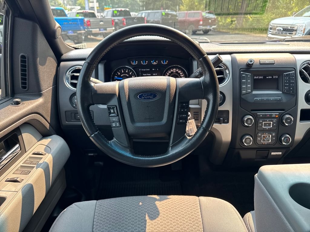 Certified Used 2013 Tuxedo Black Metallic Ford XLT image 17