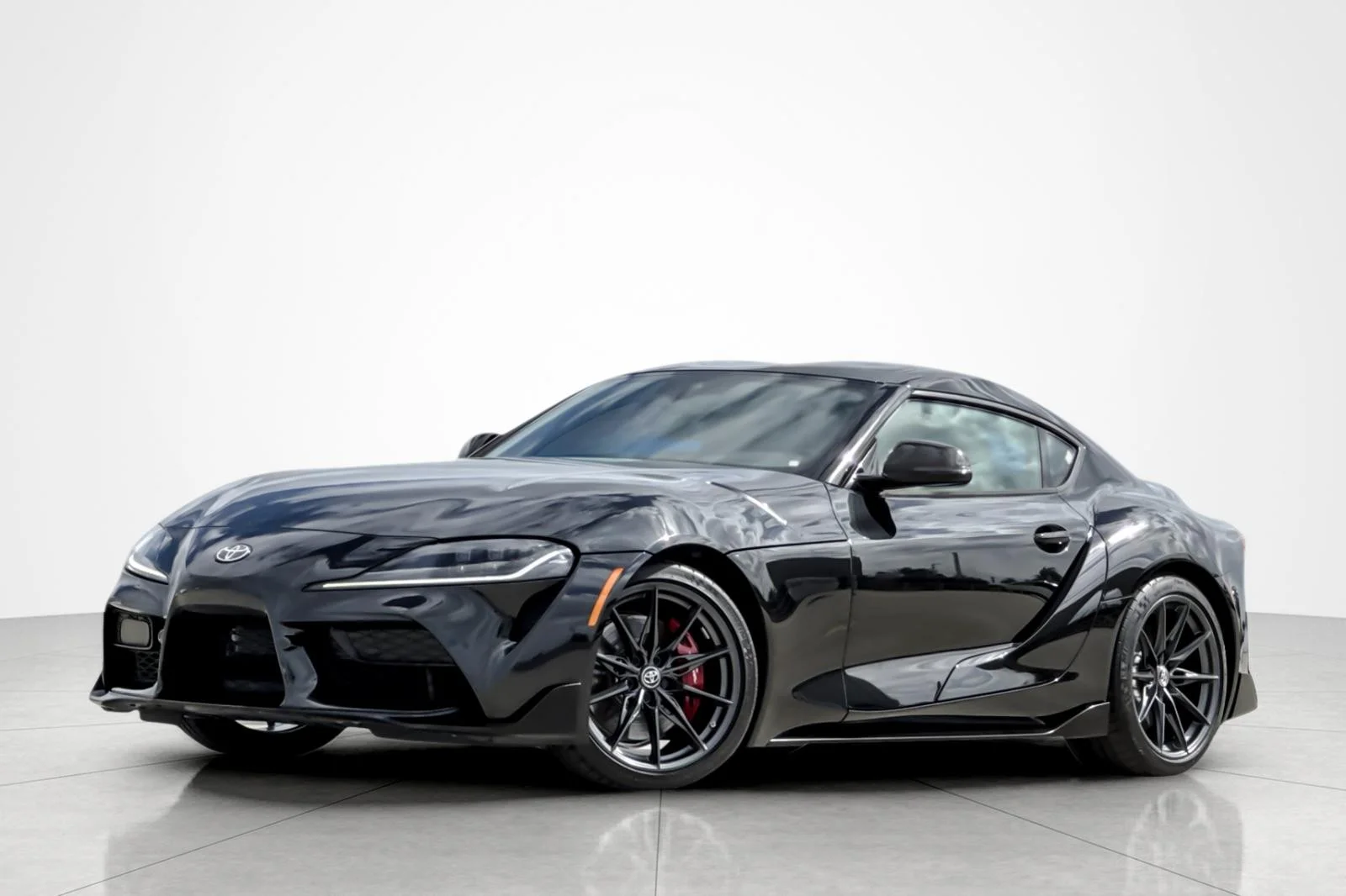Used 2026 Nocturnal Toyota 3.0 Premium image 1