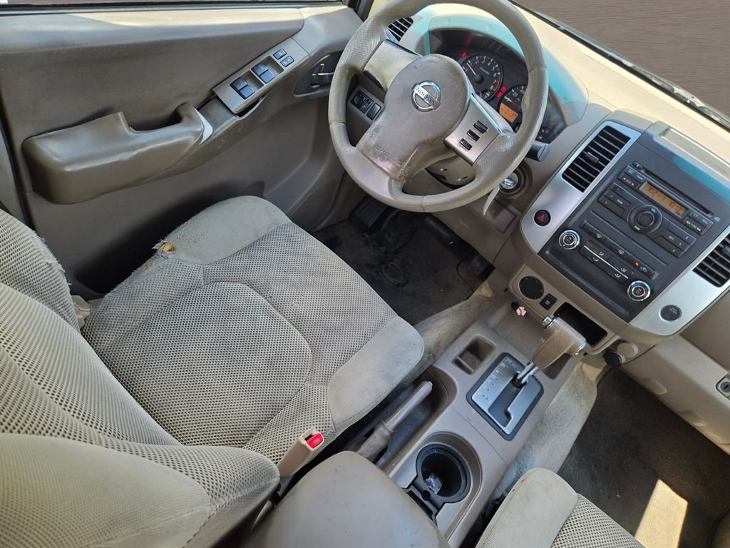 Used 2011 Black Nissan SV image 18