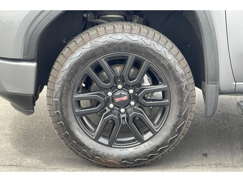 Used 2022 Satin Steel Metallic GMC Elevation image 10
