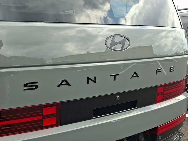New 2027 Gray Hyundai Calligraphy image 20