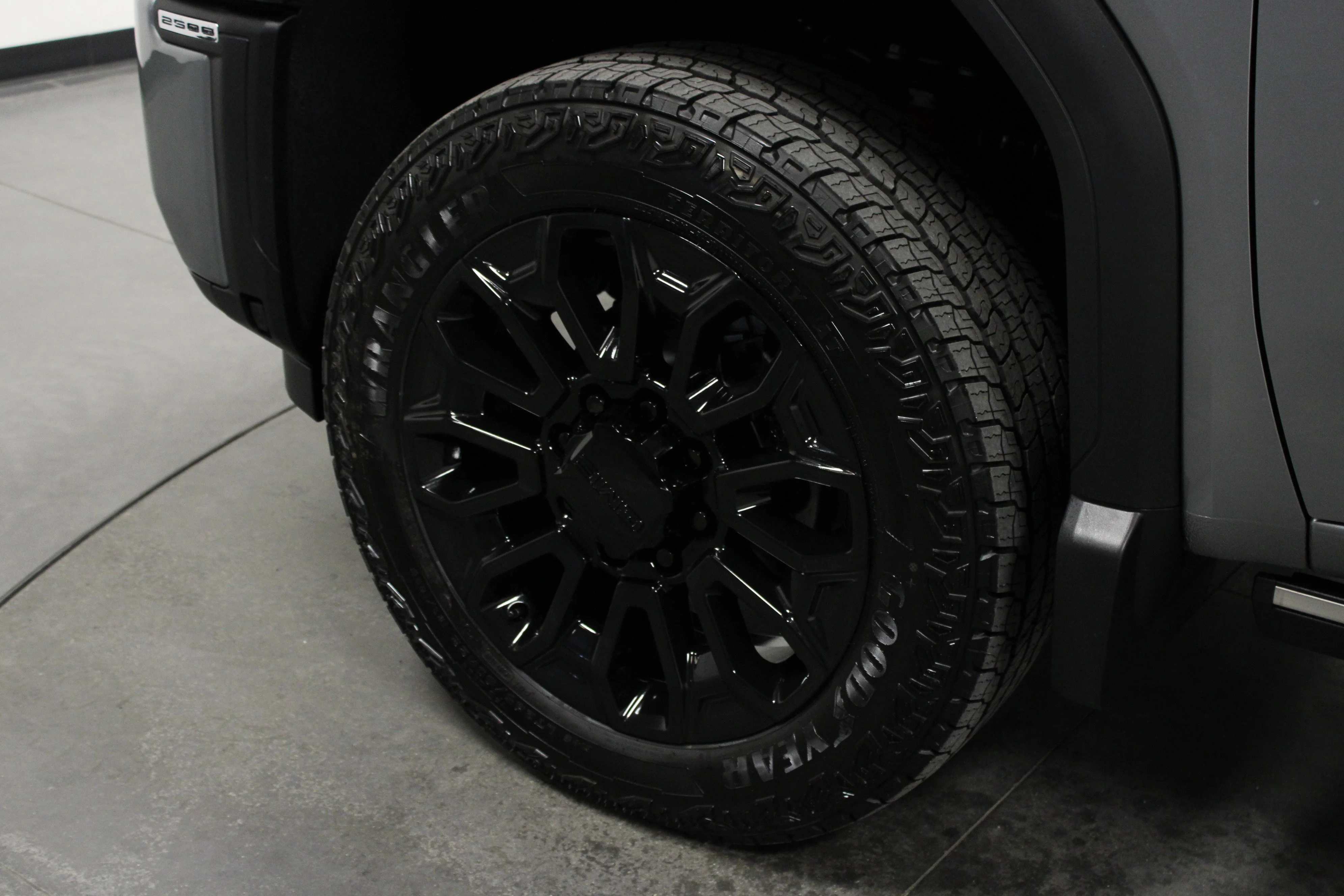 New 2026 Sterling Metallic GMC Denali image 10