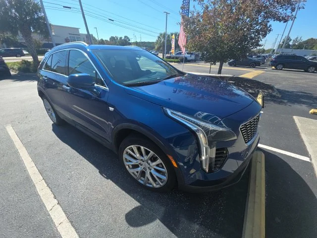 Used 2019 Blue Cadillac Luxury image 3