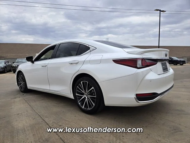 Certified Used 2025 White Lexus 300h image 5