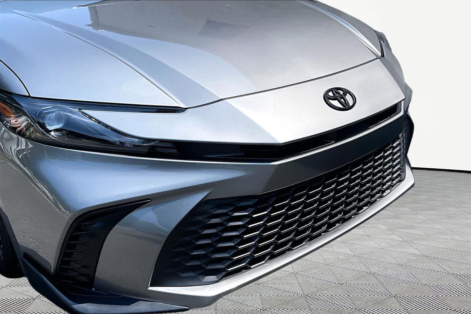 Used 2026 Heavy Metal Toyota SE image 30