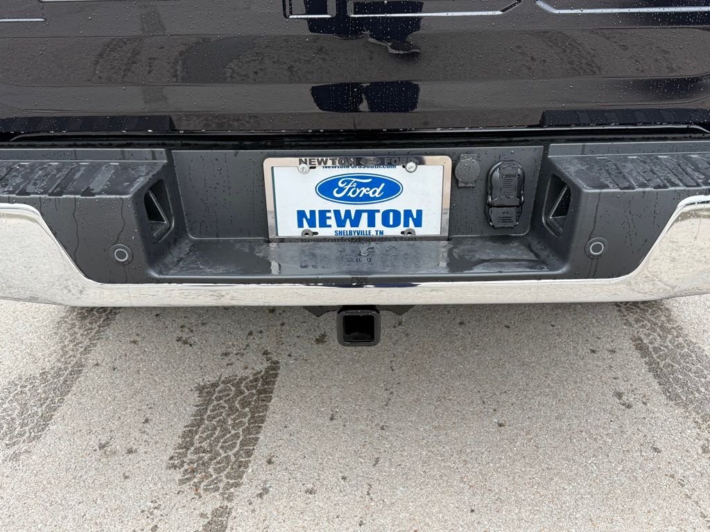 New 2026 Agate Black Metallic Ford XLT image 35