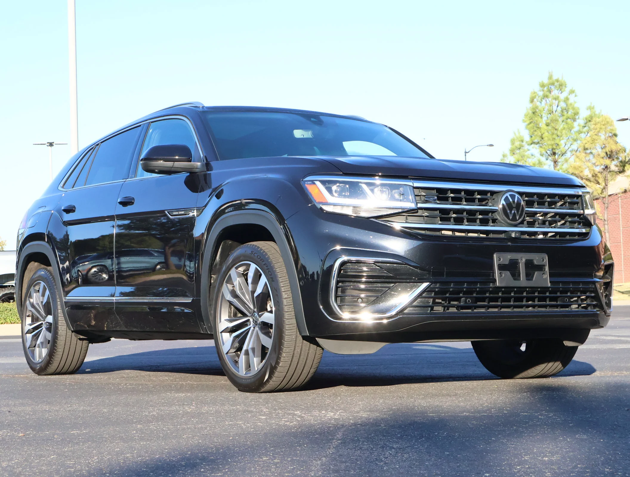 2023 Volkswagen Atlas Cross Sport SEL Premium R-Line