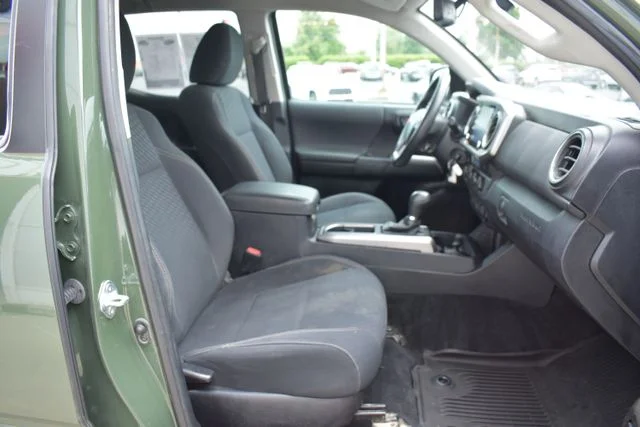 Used 2021 Green Toyota SR5 image 17