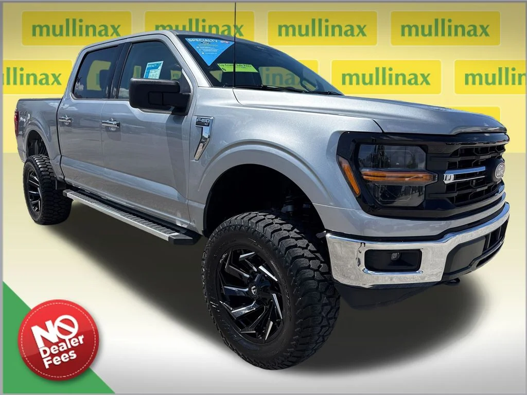 Used 2025 Silver Ford XLT w/ LIFTKIT image 1