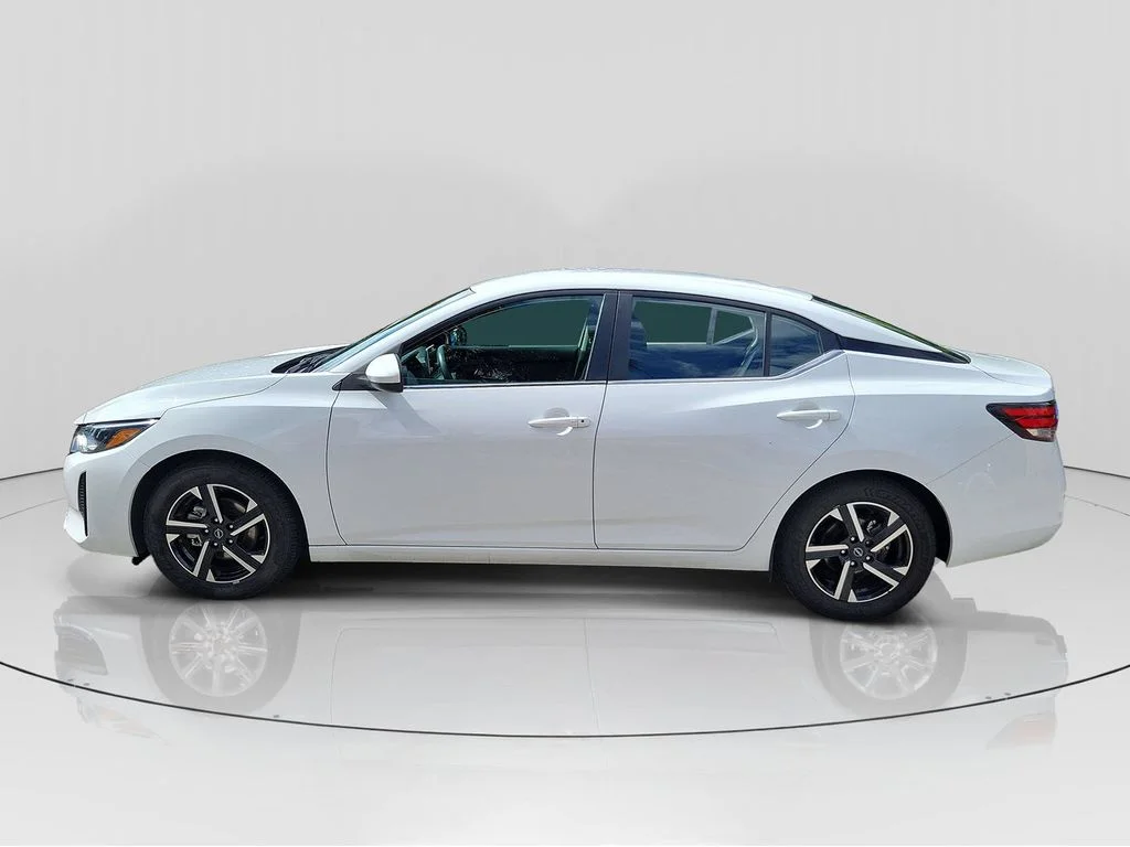 Used 2024 White Nissan SV image 4