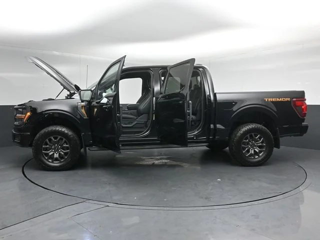 Used 2025 Black Ford Tremor image 56