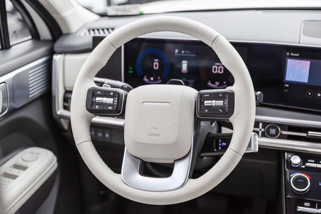 New 2026 White Hyundai SEL image 17