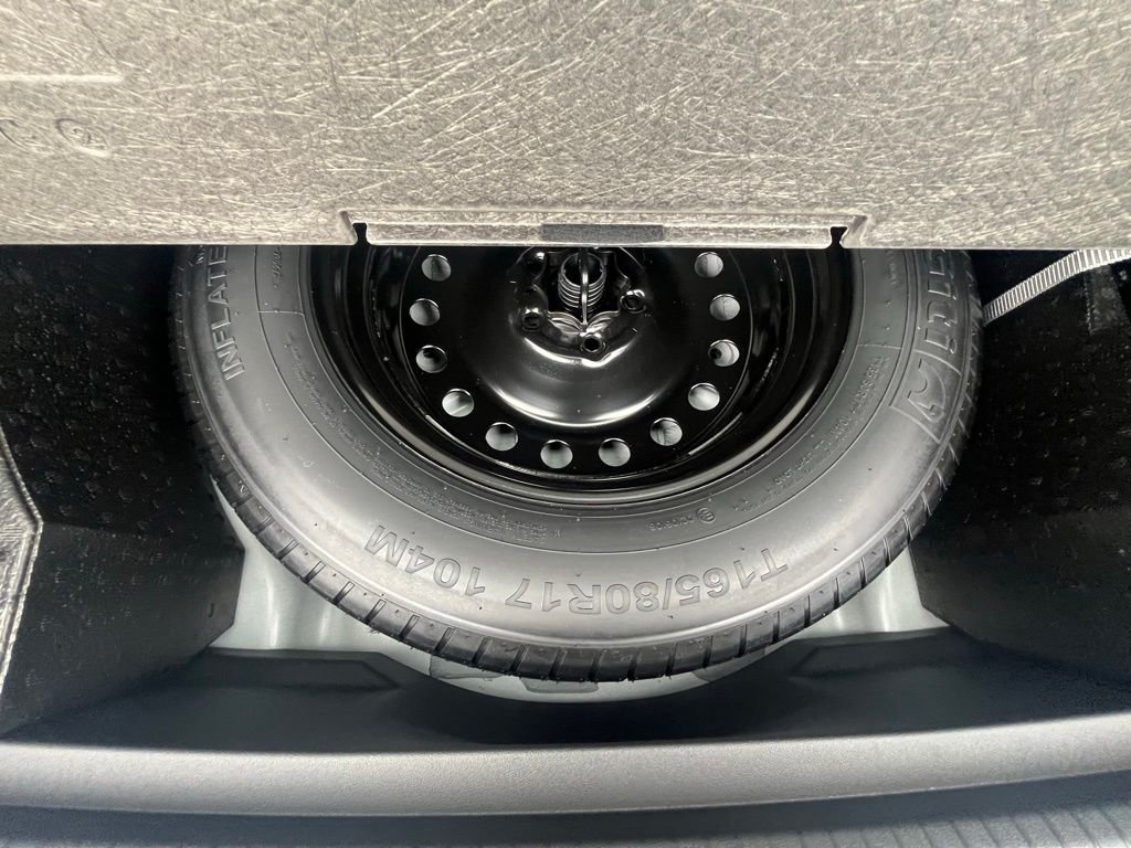 New 2026 White/off-white Volkswagen 2.0T SE image 26