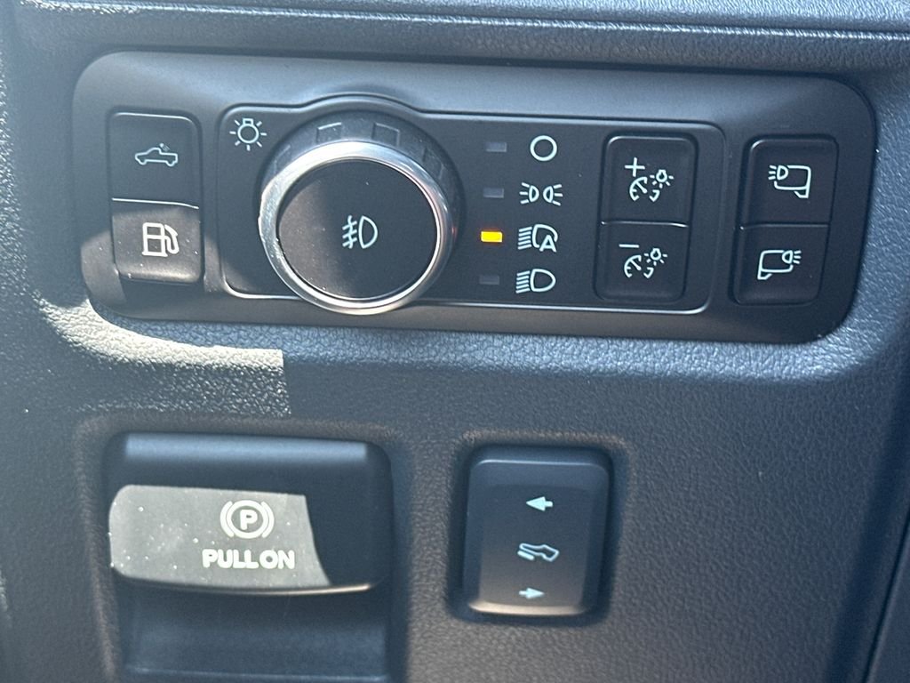 2025 Ford F-150 Lariat - Photo 34