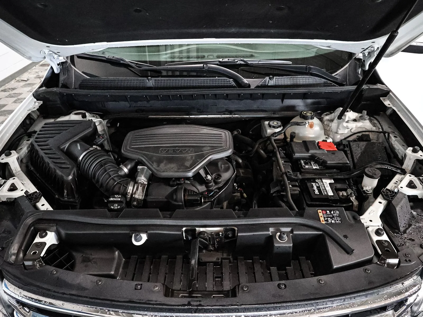 2020 GMC Acadia SLT - Photo 16