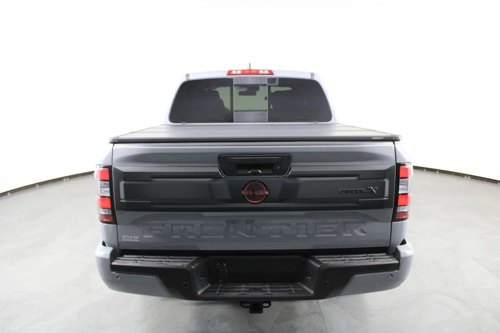 2025 Nissan Frontier PRO-X - Photo 11
