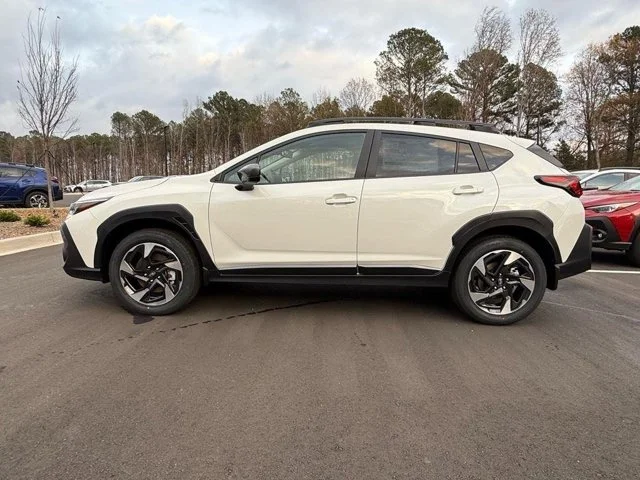 New 2026 CRYSTAL WHITE PEARL Subaru Limited image 17