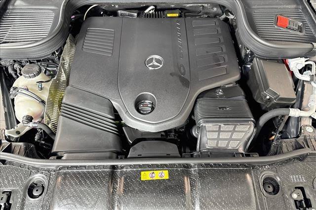 New 2026 Selenite Grey Metallic Mercedes-Benz GLS 450 image 57