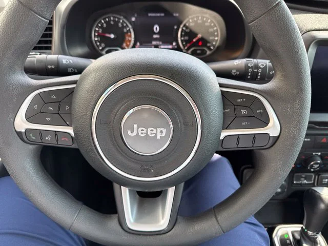 Certified Used 2023 Blue Jeep Latitude image 17