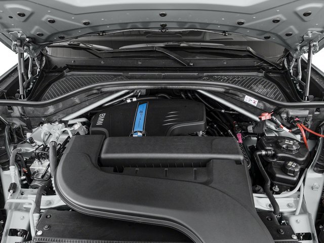 Used 2016 Imperial Blue Metallic BMW xDrive40e image 12