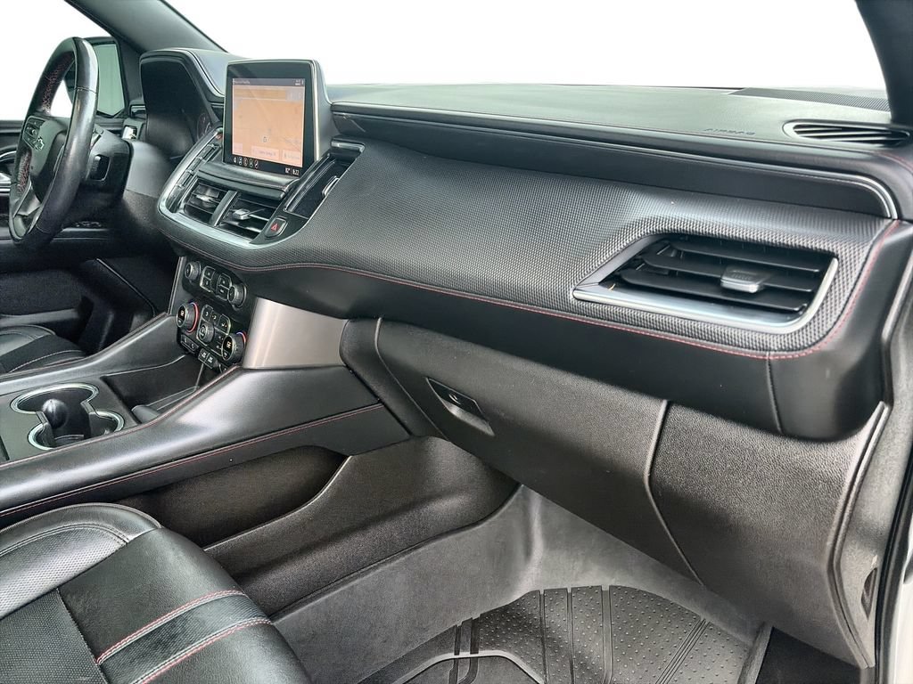 Used 2021 IRIDESCENT PEARL TRICOAT Chevrolet RST image 30