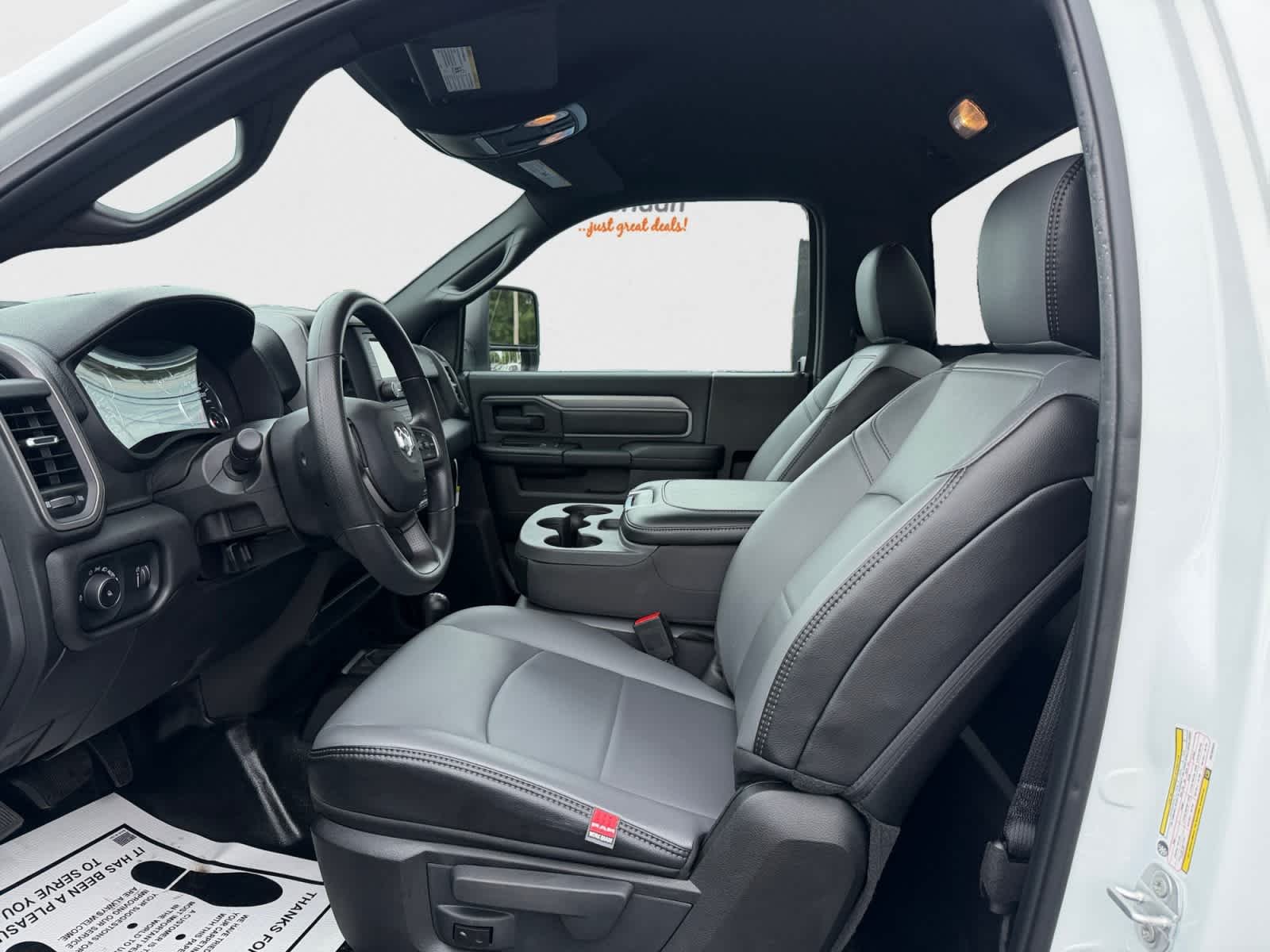 2024 RAM Ram 2500 Pickup Tradesman - Photo 12