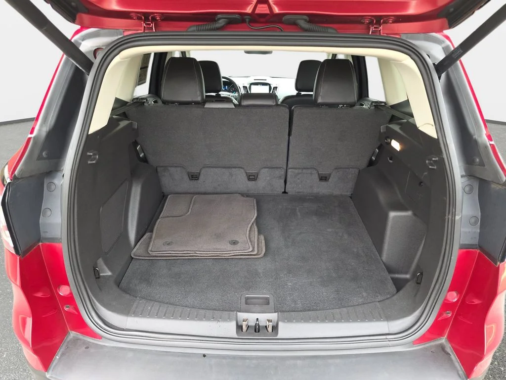 Used 2018 Red Ford Titanium image 10