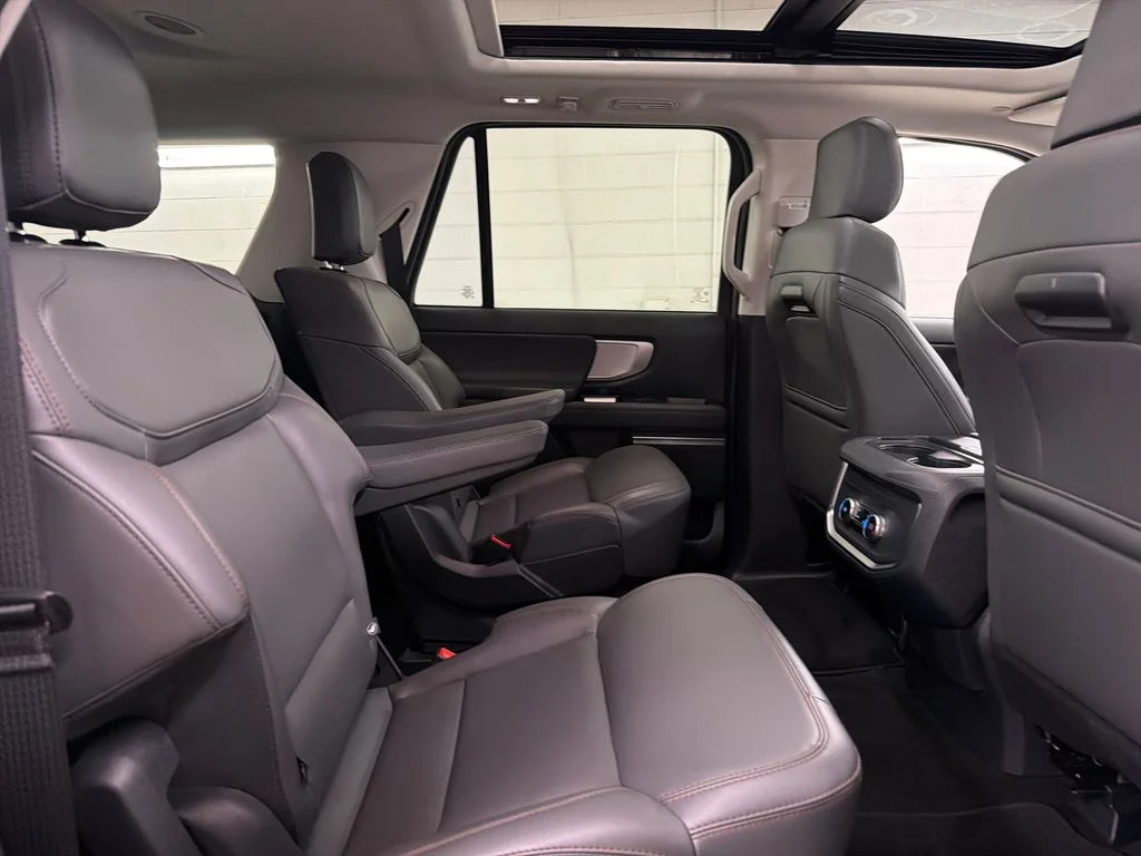 2025 Ford Expedition Active - Photo 33