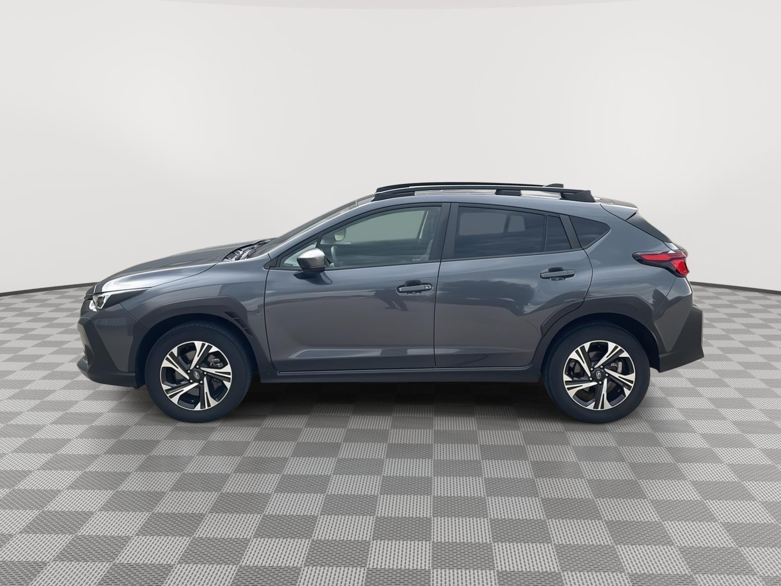 Used 2024 Magnetite Gray Metallic Subaru Premium image 6