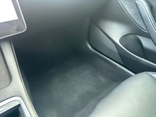 Used 2022 Red Tesla Performance image 17