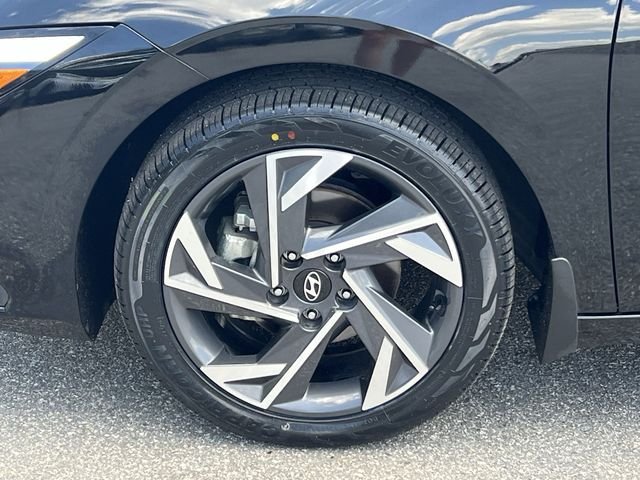 Certified Used 2025 Black Hyundai SEL Sport image 40