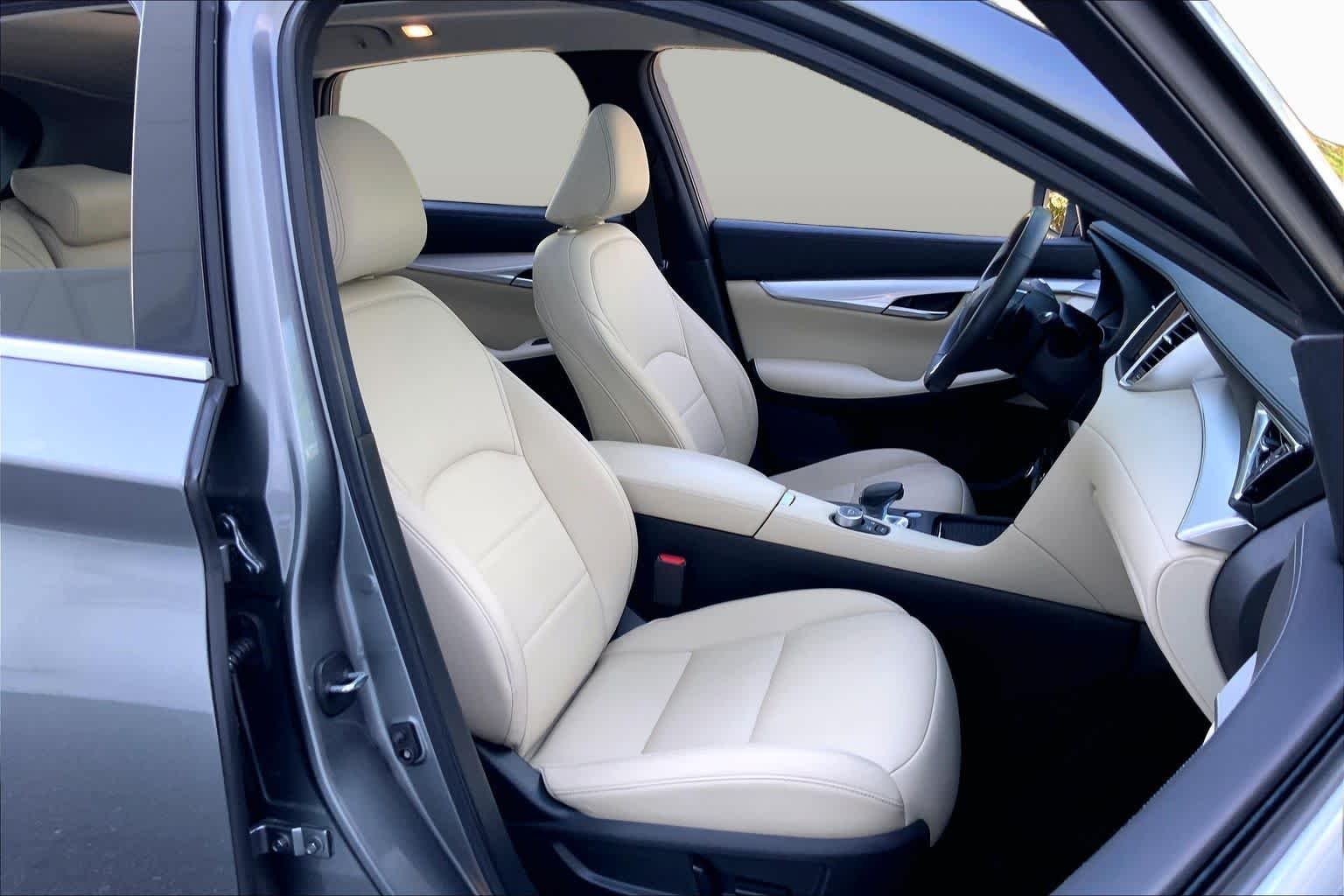 Pre-Owned 2020 INFINITI QX50 LUXE