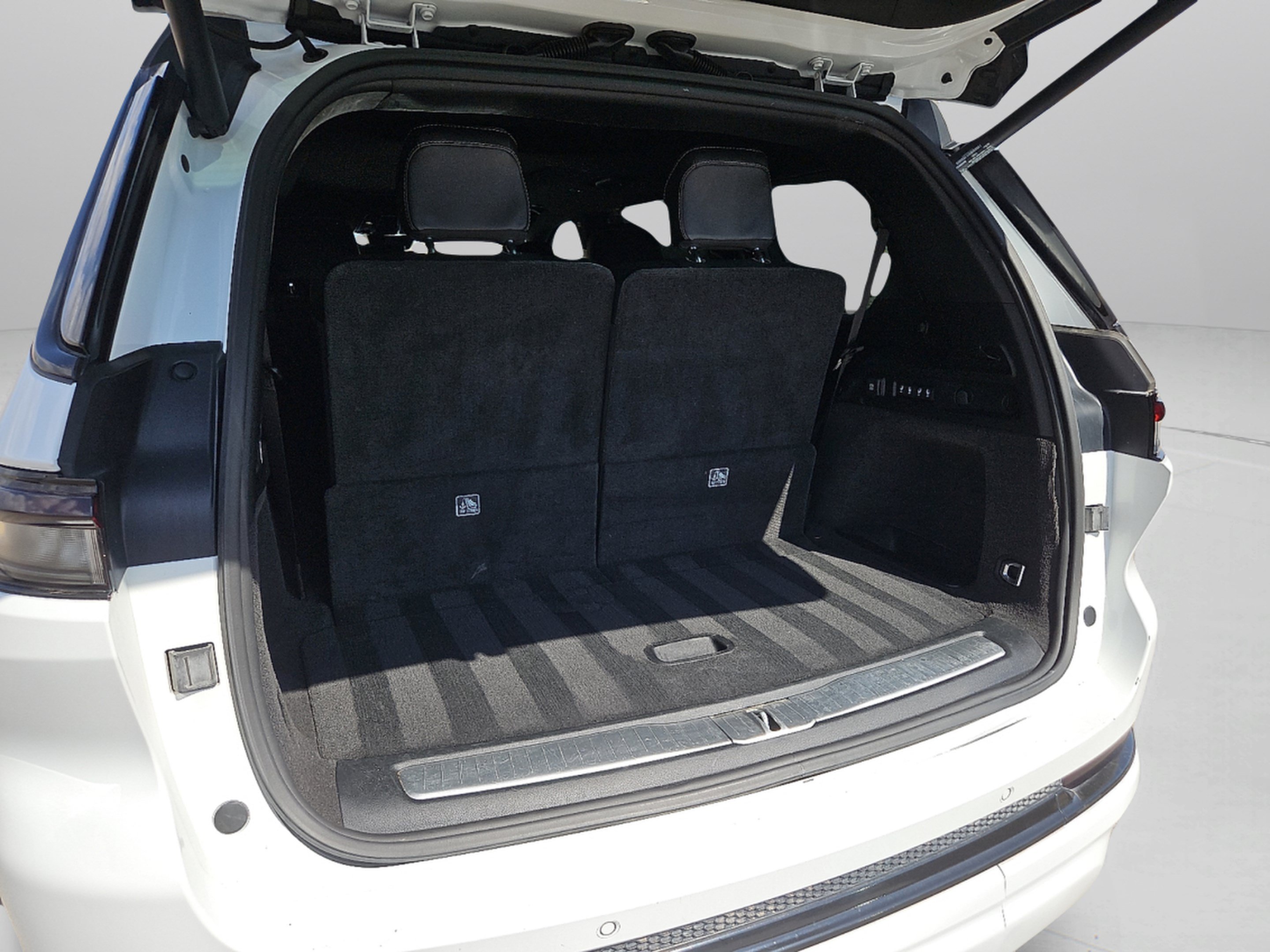 Used 2021 Bright White Clearcoat Jeep Overland image 7
