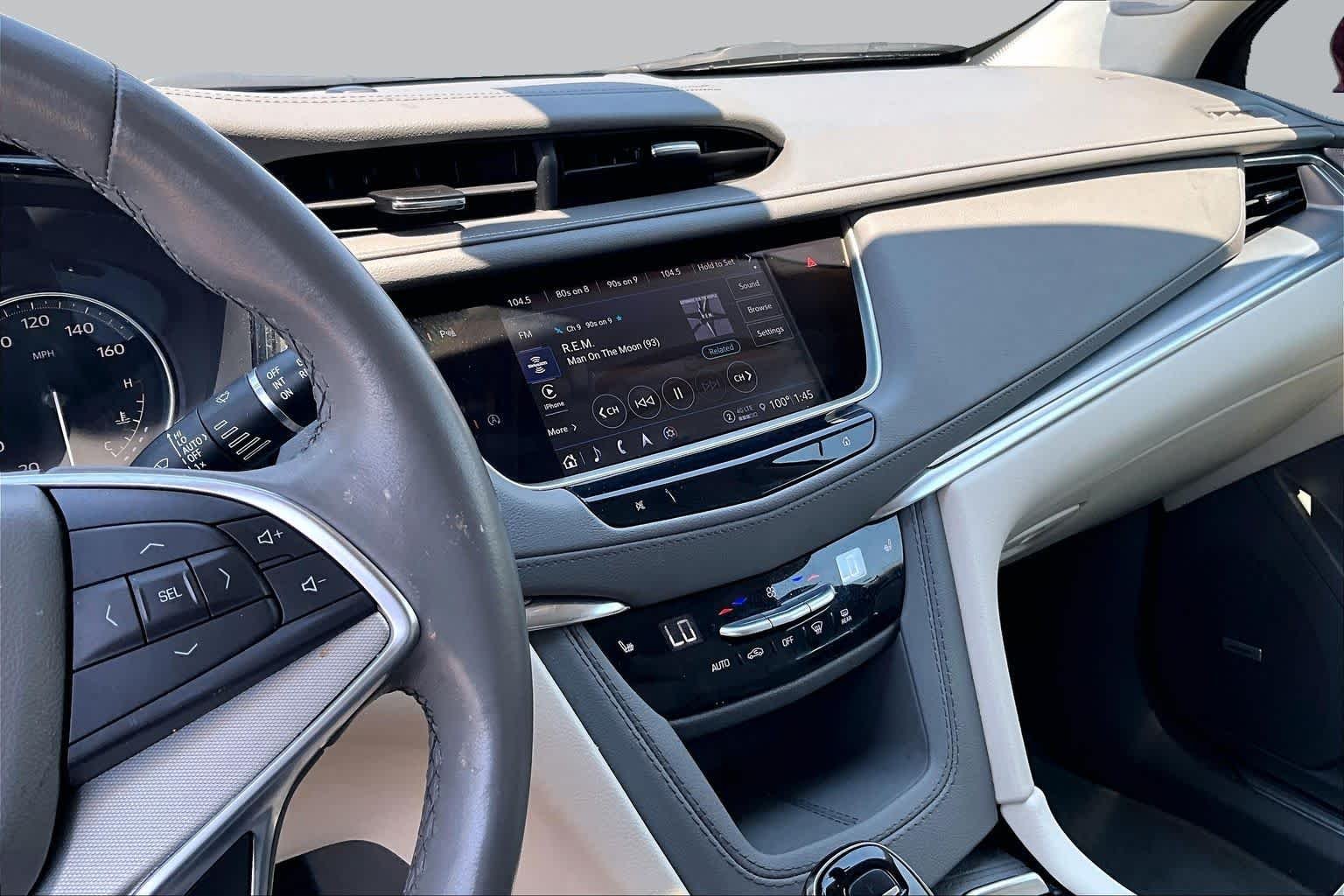 Pre-Owned 2024 Cadillac XT5 FWD Premium Luxury
