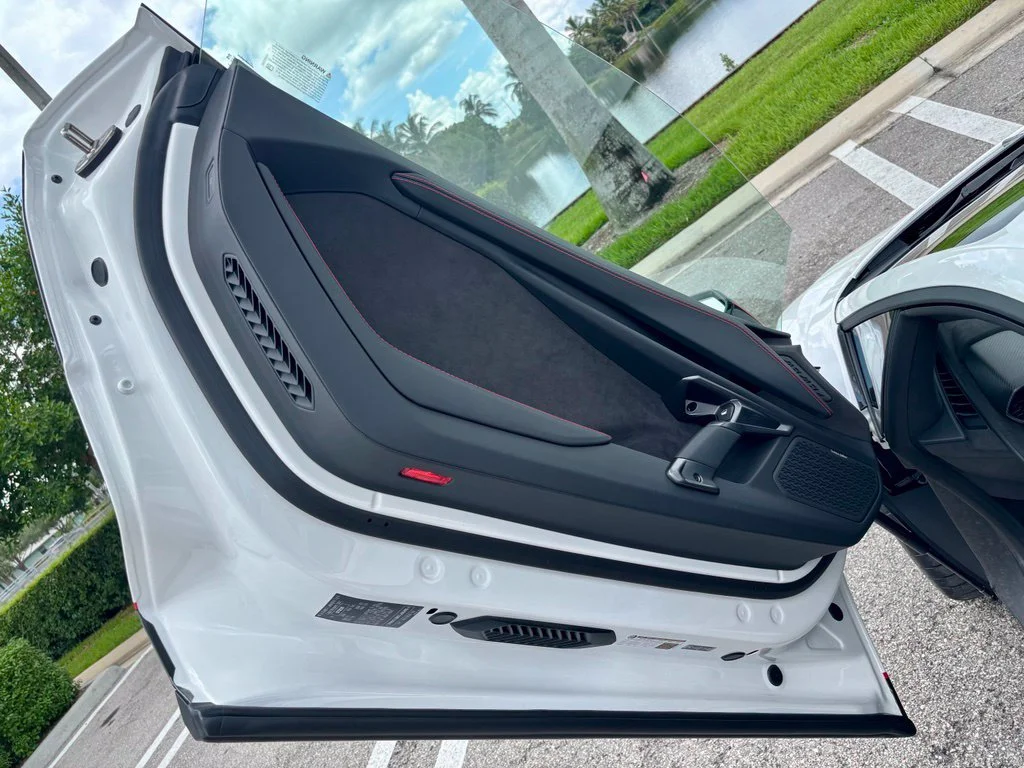 New 2026  Lamborghini Base image 14