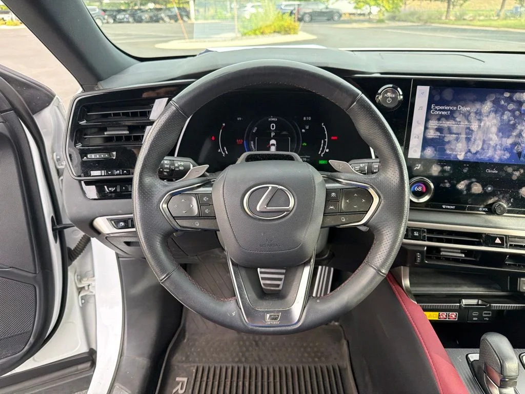 Used 2023 Ultra White Lexus 500h F SPORT Performance image 13